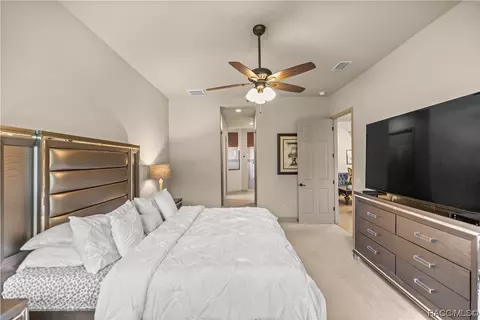 Bedroom - 1601 W Laurel Glen Path, Hernando, FL 34442 photo 3 of 6