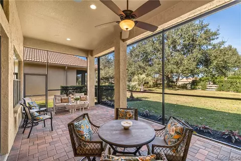Exterior - 1601 W Laurel Glen Path, Hernando, FL 34442 photo 2 of 20