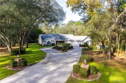4802 N Mangrove Way, Beverly Hills, FL 34465