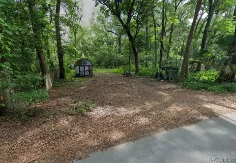 2457 N Junglecamp Rd, Inverness, FL 34453