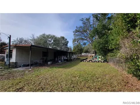 6828 N Birch Ter, Hernando, FL 34442 photo 3