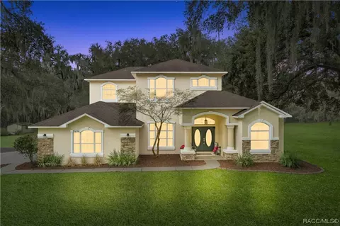 8694 S Fruition Ave, Floral City, FL 34436