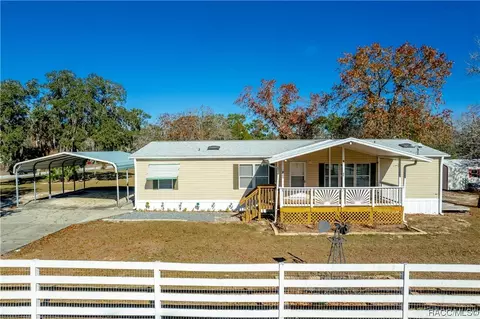 3095 W Whippoorwill St, Lecanto, FL 34461