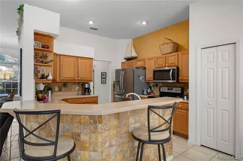 Kitchen - 117 E Liberty St, Hernando, FL 34442 photo 1 of 4