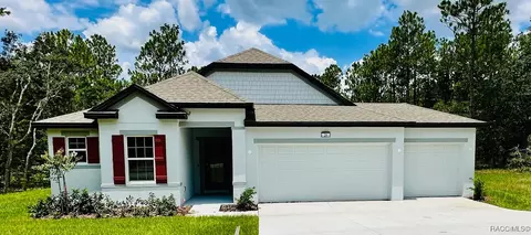 26 Sanders Cir, Homosassa, FL 34446