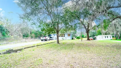 Exterior - 4838 E Harvard Dr, Hernando, FL 34442 photo 9 of 9