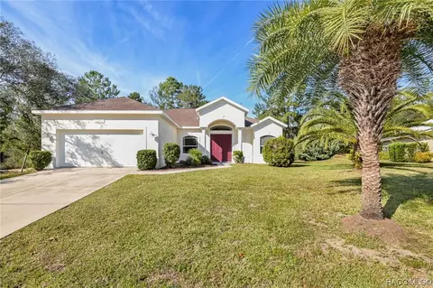 33 Candytuft Ct, Homosassa, FL 34446