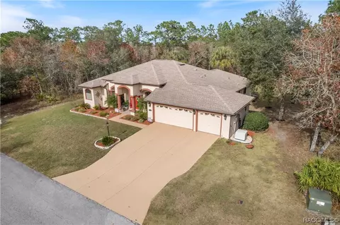 21 Poppy St, Homosassa, FL 34446