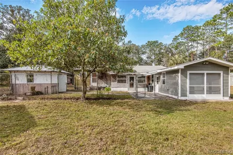2300 N Crede Ave, Crystal River, FL 34428