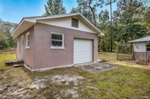 2300 N Crede Ave, Crystal River, FL 34428 photo 4