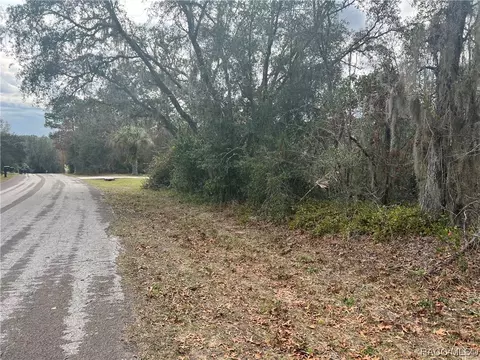 1895 E Monopoly Loop, Inverness, FL 34453 photo 3