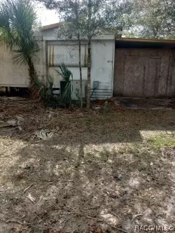 979 N Dunkenfield Ave, Crystal River, FL 34428