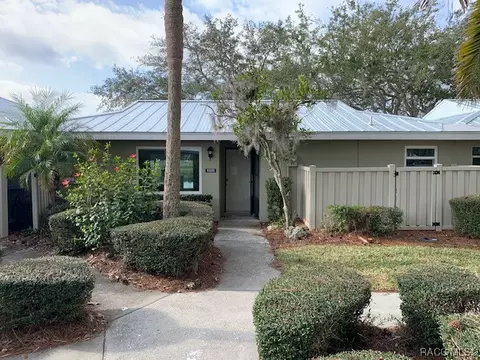 11532 W Bayshore Dr, Crystal River, FL 34429
