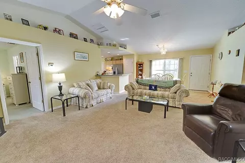 934 W Homeway Loop, Citrus Springs, FL 34434 photo 8