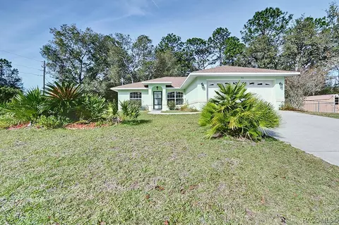 934 W Homeway Loop, Citrus Springs, FL 34434 photo 4