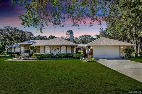 2344 S Coleman Ave, Homosassa, FL 34448