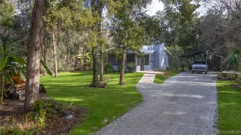 6531 S Hancock Rd, Homosassa, FL 34448