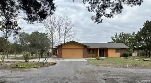 6643 S Eastern Ave, Homosassa, FL 34446