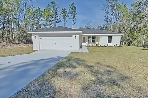 7838 N Pocono Dr, Citrus Springs, FL 34434