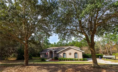 5750 N Durango Ter, Beverly Hills, FL 34465