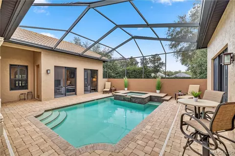 Exterior - 1364 N Skyhawk Pt, Hernando, FL 34442 photo 5 of 21