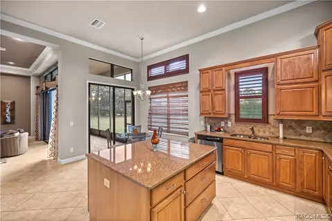 Kitchen - 1364 N Skyhawk Pt, Hernando, FL 34442 photo 4 of 6