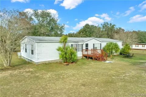9710 S Appaloosa Ave, Floral City, FL 34436