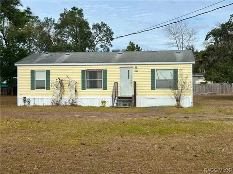 7333 W Sasser St, Homosassa, FL 34446