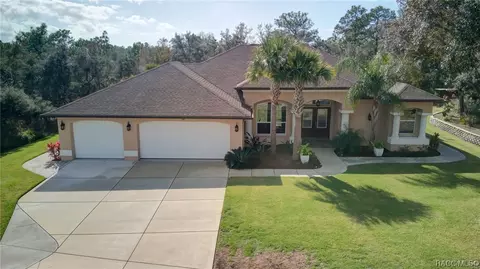 10 12 Witch Hazel Ct, Homosassa, FL 34446