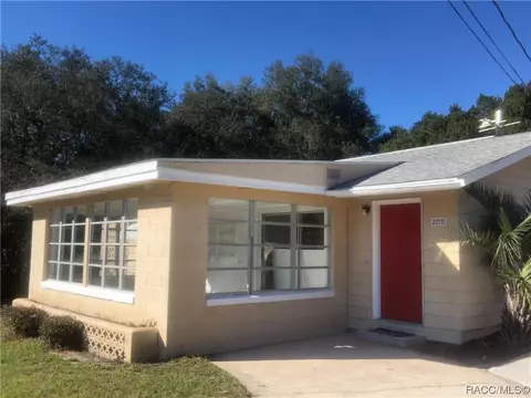 22731 SW Rainbow Lakes Blvd, Dunnellon, FL 34431