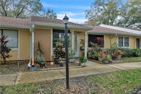 1935 Peppermill Dr, Clearwater, FL 33763