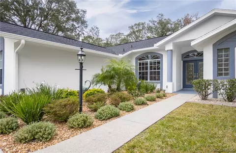 425 E Lancaster St, Lecanto, FL 34461 photo 4