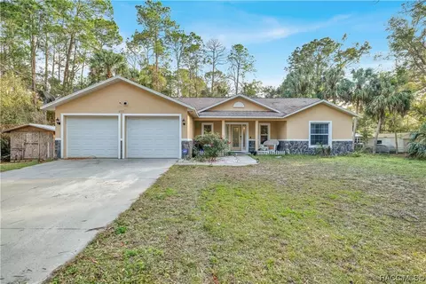 4771 Hwy 40 W, Yankeetown, FL 34498