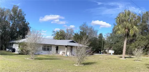 8082 N Duval Dr #9, Citrus Springs, FL 34434