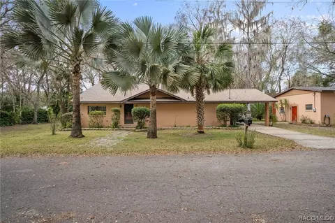 656 S Flora Pt, Inverness, FL 34450