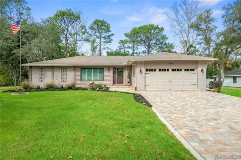 10 Shumard Ct N, Homosassa, FL 34446