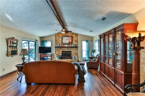 Living - 250 E Hartford St, Hernando, FL 34442 photo 1 of 3