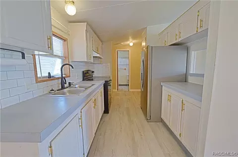 1266 N Arkansas Ter, Hernando, FL 34442 photo 8