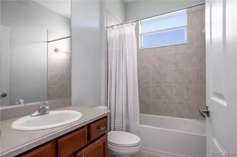 Bath - 1784 W Laurel Glen Path, Hernando, FL 34442 photo 6 of 6