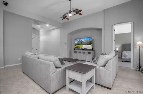 Living - 1784 W Laurel Glen Path, Hernando, FL 34442 photo 3 of 5