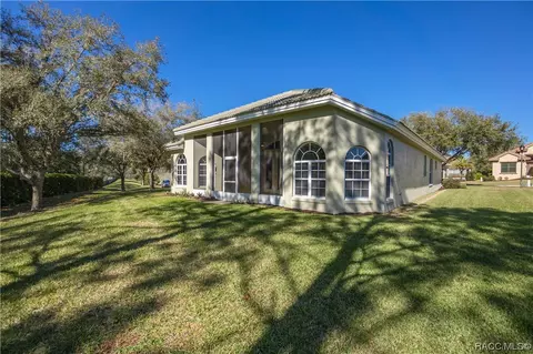 Exterior - 1784 W Laurel Glen Path, Hernando, FL 34442 photo 4 of 10
