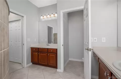 Bath - 1784 W Laurel Glen Path, Hernando, FL 34442 photo 4 of 6