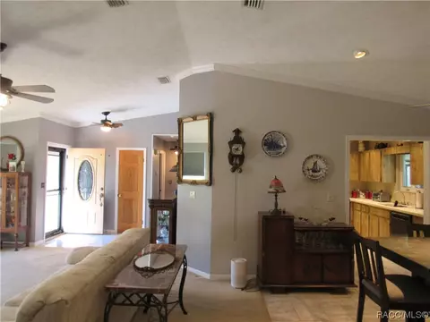 Living - 3210 SE 25th Ave, Ocala, FL 34471 photo 5 of 7