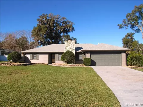 Exterior - 3210 SE 25th Ave, Ocala, FL 34471 photo 3 of 12