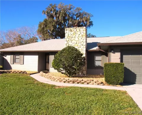 Exterior - 3210 SE 25th Ave, Ocala, FL 34471 photo 4 of 12