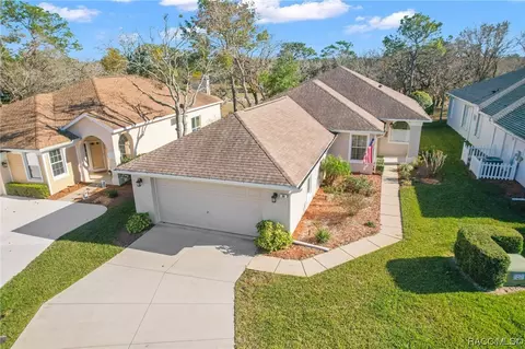 66 W Byrsonima Loop, Homosassa, FL 34446
