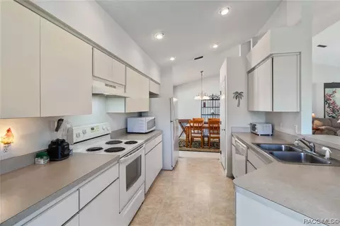 Kitchen - 4604 N Webster Island Ter, Hernando, FL 34442 photo 1 of 2