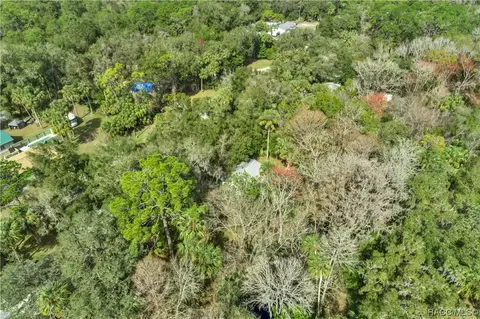 175 Park St, Inglis, FL 34449 photo 4