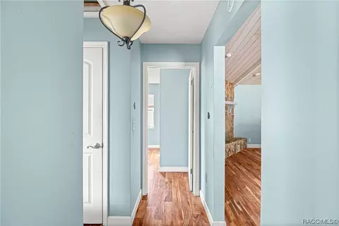 Entry Way - 10024 SW 65th Ter, Ocala, FL 34476 photo 2 of 3