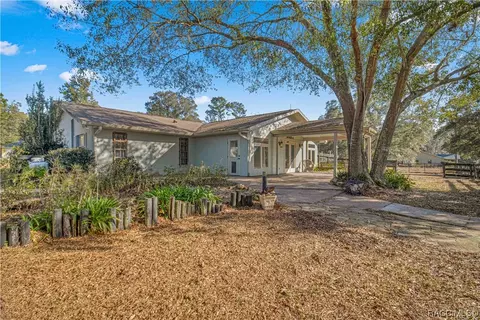 Exterior - 10024 SW 65th Ter, Ocala, FL 34476 photo 5 of 14